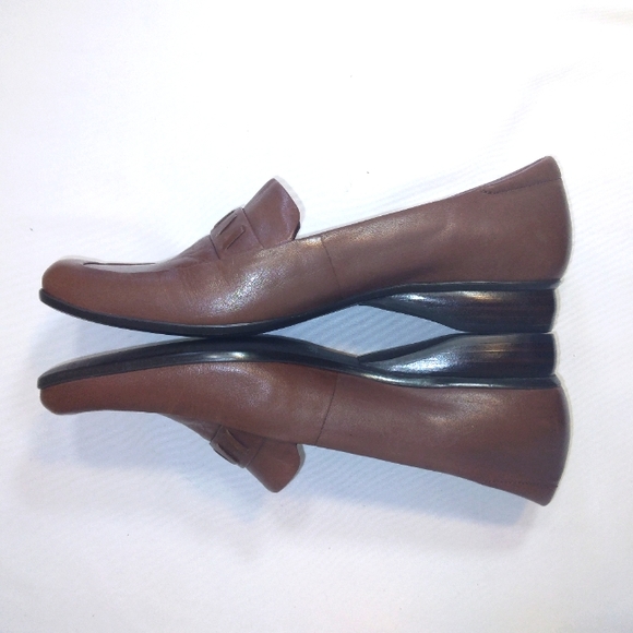 NWT Vintage Enzo Angiolini 'Leigh' Brown Genuine Leather Loafers Size 6 - Picture 2 of 16